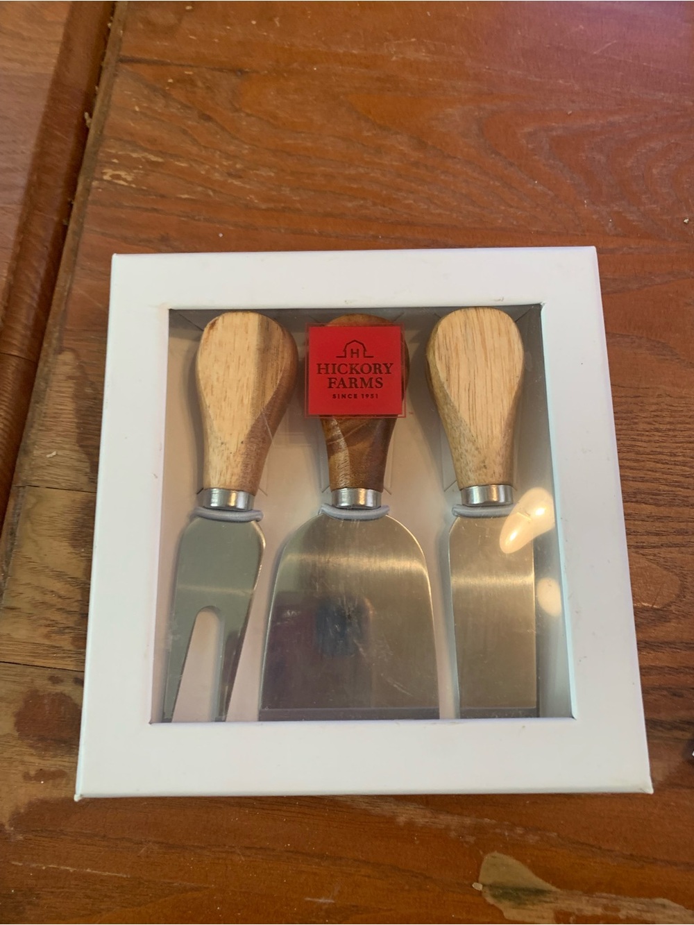 Hickory Farms 3-Piece Cheese Knife Set - Natural Wood Handles